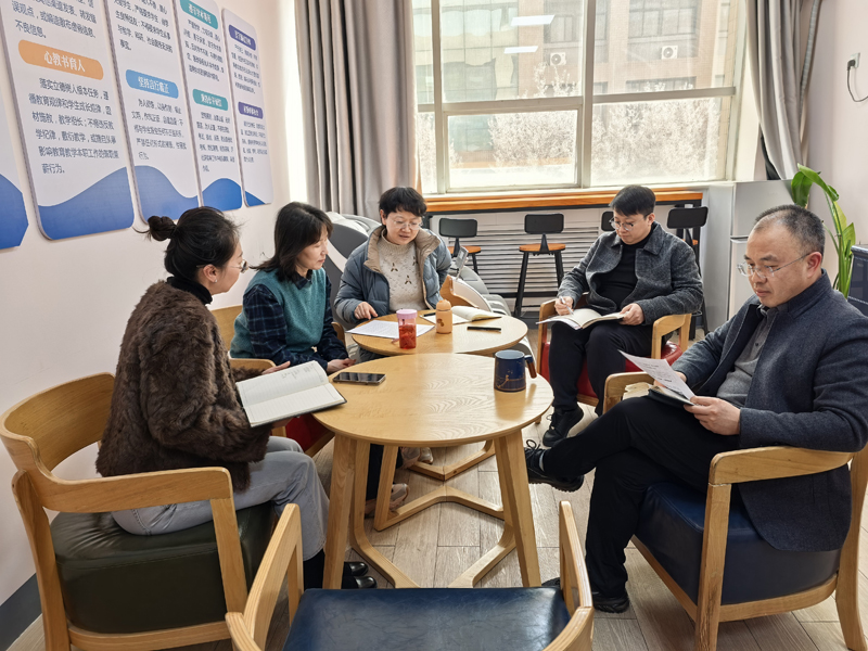 通信学院工会召开新学期工作例会