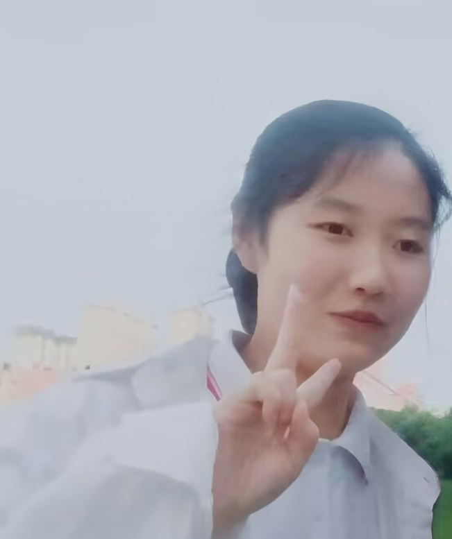 人在西科｜李睿璐：志在青云，青春路上的笃行奋进